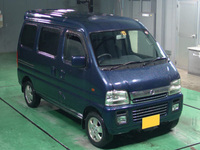 DA62W-720146.jpg